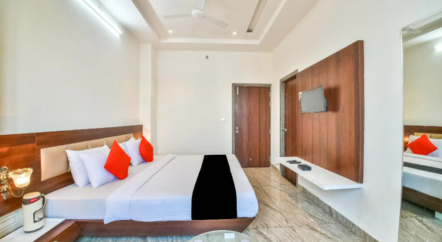 Номер Deluxe Townhouse 837 Hotel Sarover