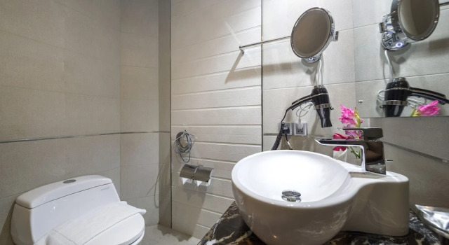 Luxo quarto Grand Palace Hotel & Resorts Sylhet