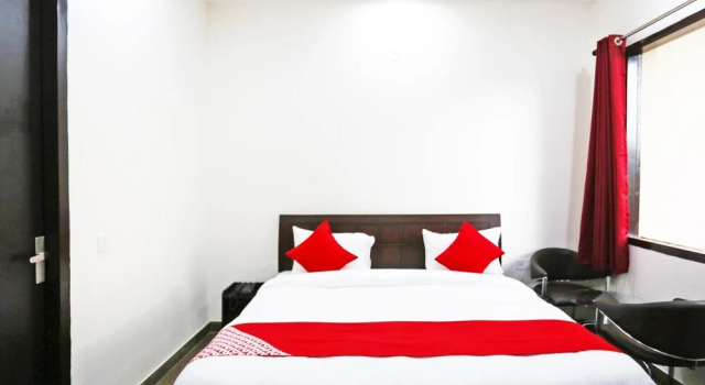 Oyo 43950 Hotel Green Acre