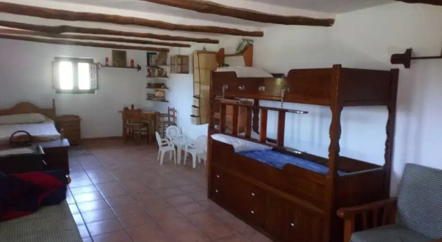 Refugio Arrabales de la Alpujarra - Hostel, Prenota Ostello Ostelli a Sierra Nevada, Ostello