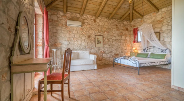 Номер Deluxe Myrties stone houses - Ta Petrina