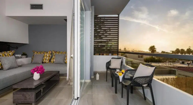 Апартаменты Superior Solar Apartments by Amara Living