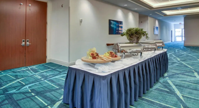 SpringHill Suites by Marriott Dallas Plano/Frisco, Забронировать Отель Отели Площади Фриско 3 звезды, рядом с KidZania USA, 3*