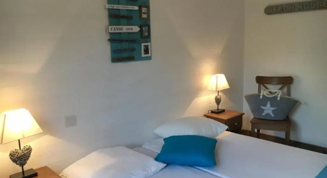 Апартаменты Цокольный этаж Les Roseaux du Lac - 7 appartements situés dans une résidence posée au bord du lac dAnnecy