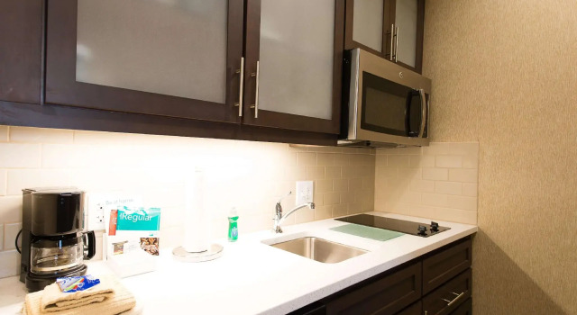 Четырёхместный люкс Homewood Suites by Hilton Concord