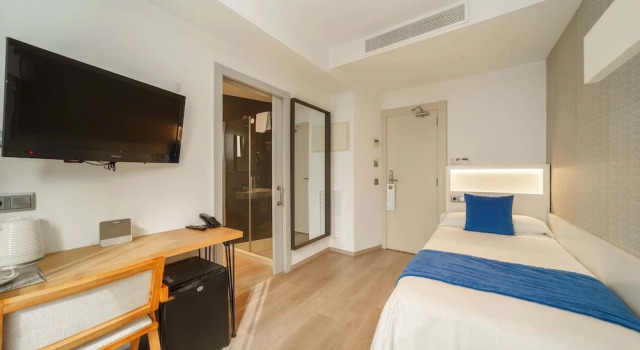 Одноместный номер Standard с балконом Mar Calma Hotel