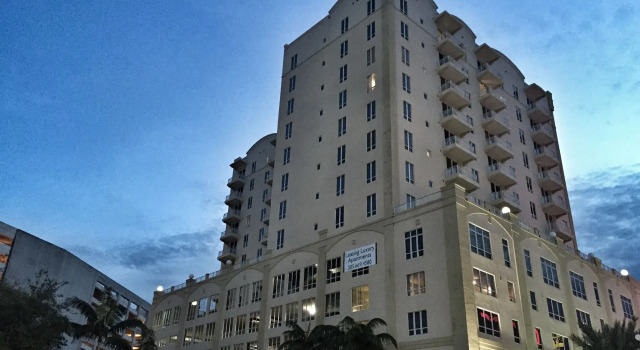 Towers of Dadeland by Miami Vacations