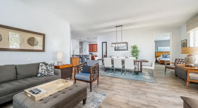La Vista Lakeview Deluxe 3 Bedroom Condo by RedAwning, Rezerwuj Apartament Orlando Kissimmee