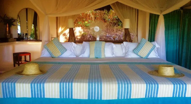 Ras Kutani, Reservar Hotel Sara 