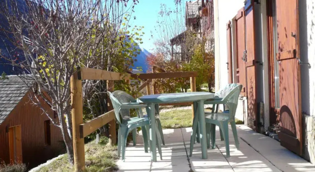 Апартаменты Mountain Lodge in Alps-chez Philippe, Panoramic-Village, Renting, view over Glaciers