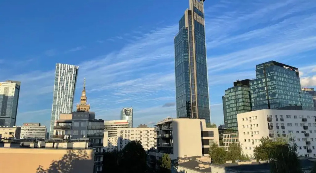 Апартаменты Centrum Złota 81