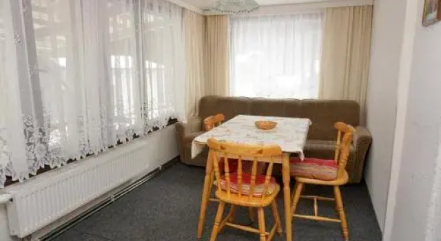 "Bungalow 250a" Meyersgrund Im Thüringer Wald, Reservar Hotel Hotéis em Turíngia com estacionamento, Estacionamento