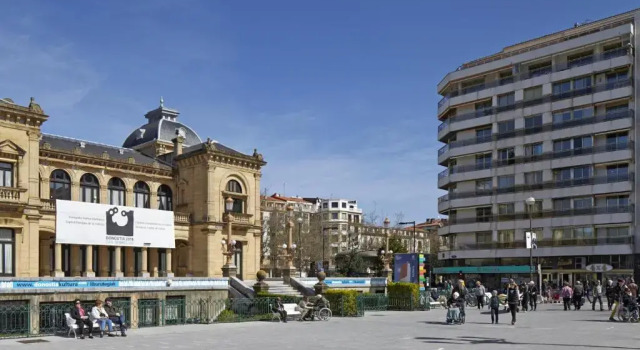 Апартаменты Playa de La Concha 4 by FeelFree Rentals