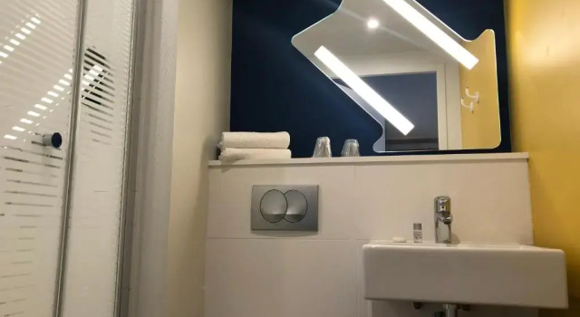 Трёхместный номер Standard ibis budget Reims Parc Des Expositions