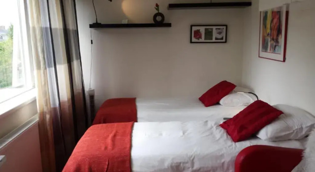 Camera Economy B&B Oosterpark