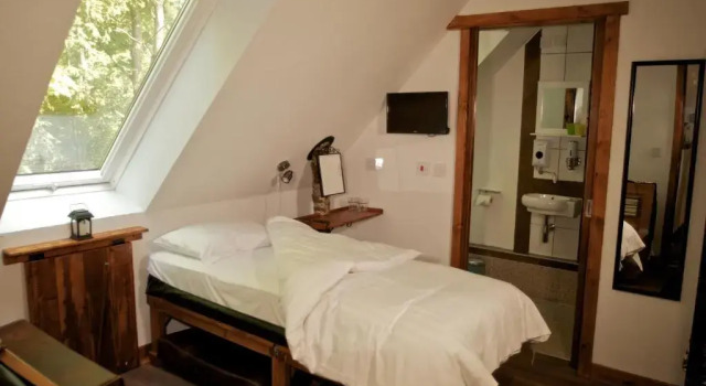 Двухместный номер Birchwood Guest Lodge