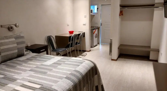 Departamentos De la Plaza, Забронировать Отель Вилья-ла-Ангостура Неукен