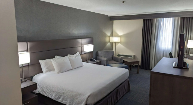 Двухместный номер Executive Best Western Plus Toronto Airport Hotel