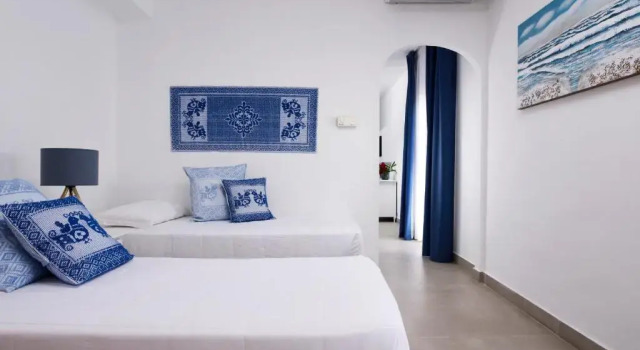 Трёхместный номер Deluxe с видом на море VOI Colonna Village