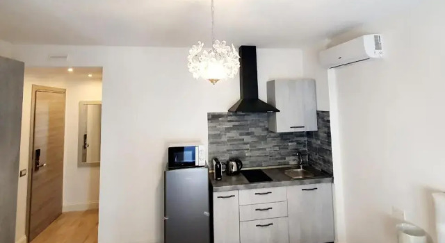 Апартаменты Villa Volta 4 Policlinico Monserrato
