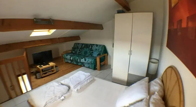 Hpg52 : Villa 2 Pièces Mezzanine 5 Couchages Gruissan - Les Ayguades, Book Villa Hoteller i Corbières med parkering, Parkering