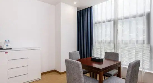 Люкс Business Yanzhoufu Apartment Hotel