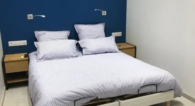Апартаменты Montreuil Appart Holidays SAS