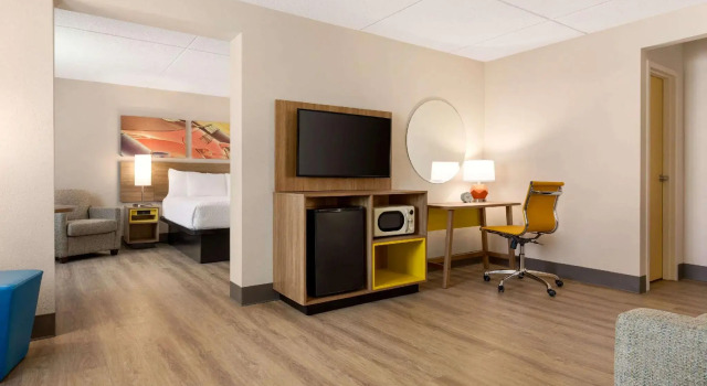Suite Days Inn - Rivergate