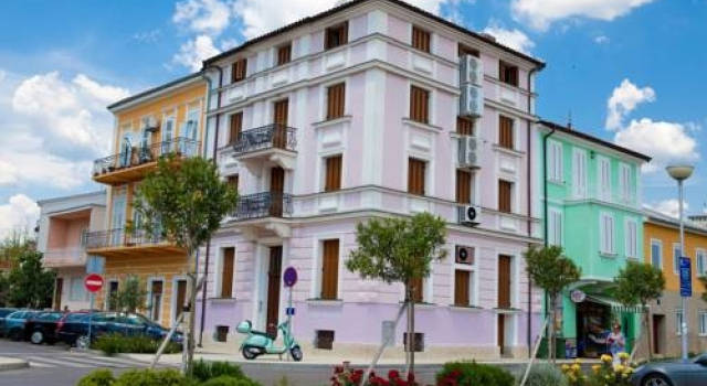 Apartments Villa Castello, Забронировать Апартаменты/квартира Отели Приморско-Горанской жупания с парковкой, Парковка