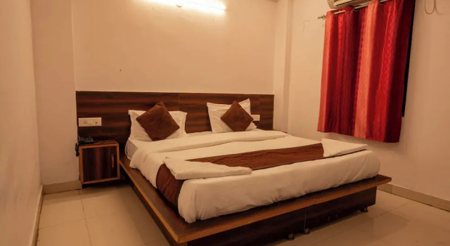 Номер Deluxe Orchid Hotel and Hostel