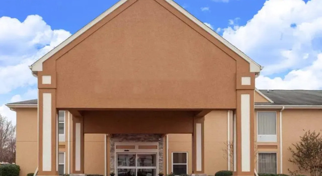 Comfort Inn I-40 East