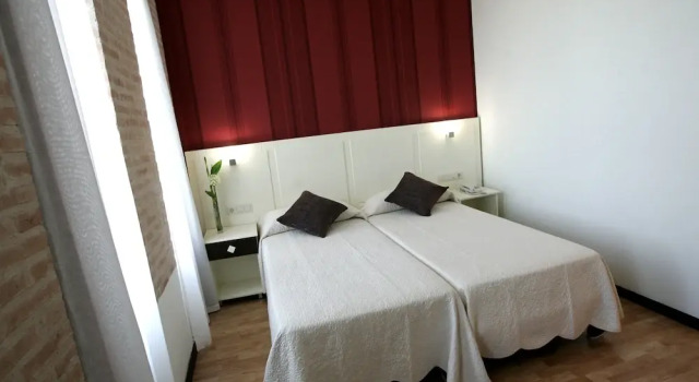 Двухместный номер Standard с балконом Hotel La Bastida Toledo