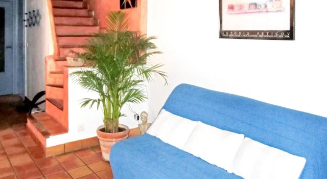 House With 2 Bedrooms in Tourrettes, With Wonderful Mountain View, Fur, Забронировать Отель Туррет Холмы Файанс