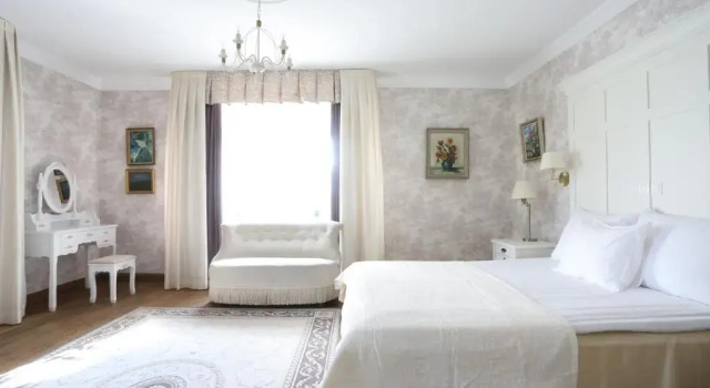 Полулюкс Saka Manor