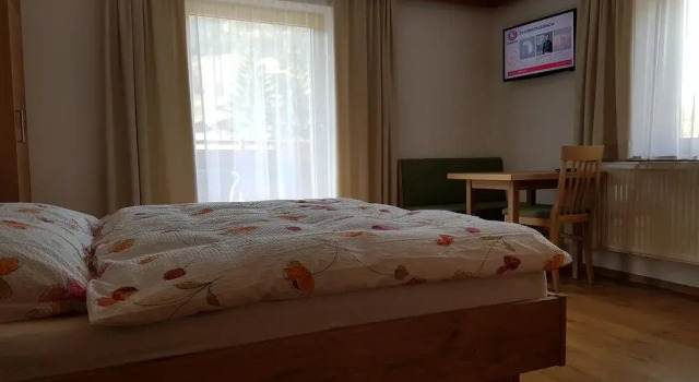 Pension Schnaitl, Забронировать Отель Мария-Альм High King Mountain, рядом с Гондольный подъемник Нартунбан 10эр