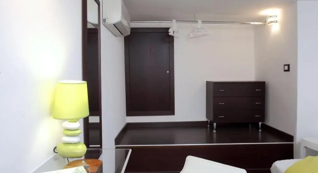 Casa Querencia rooms, Забронировать Отель Отели Кастелламмаре-Вуччирия с парковкой, Парковка