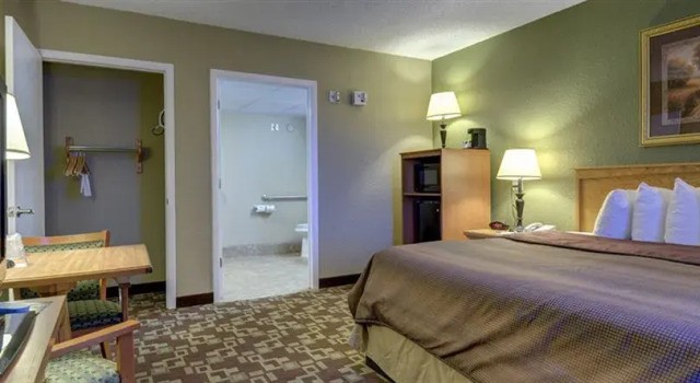 Best Western Inn Of Kearney, Book Hotel Hoteller i Kearney med pool, Swimmingpool
