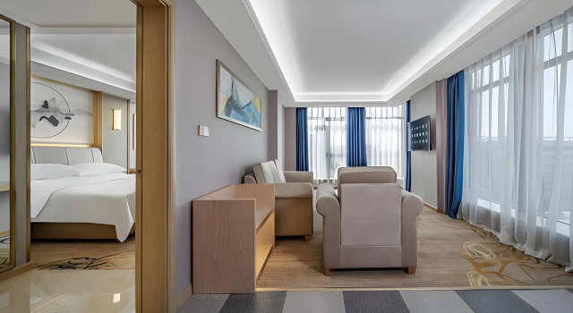 Vienna International Hotel (Shenzhen Huizhanwan Center), Rezerwuj Hotel Hotele w Shenzhen z parkingiem, Parking