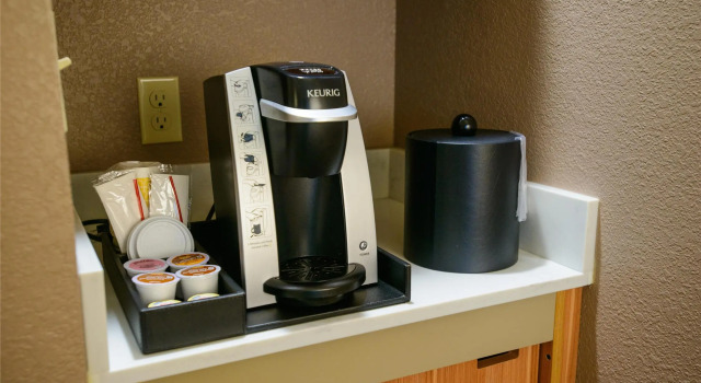 Четырёхместный номер Standard Hilton Garden Inn Rochester Downtown