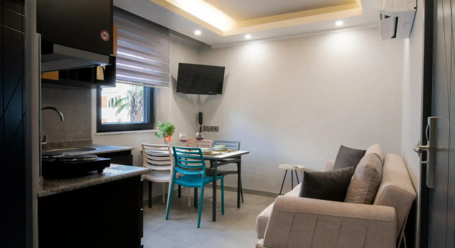 Полулюкс OPERA SUITES Apart Hotel
