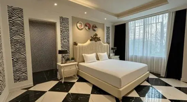 Люкс Caitong Hotel (Urumqi Hongshan Park Times Square)