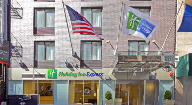 Holiday Inn Express New York City- Wall Street by IHG
