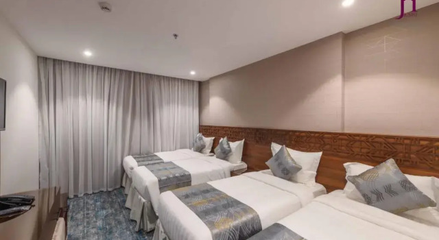 Четырёхместный номер Standard Manazel Al Zaireen Hotel