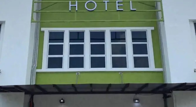 Кровать в общем номере Hotel Ideal Senawang