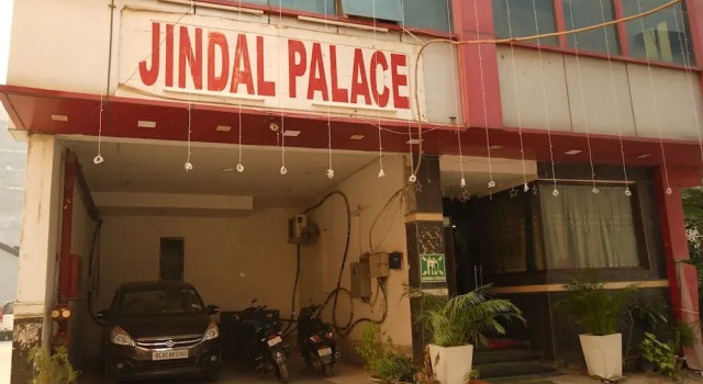 HOTEL SR PALACE, 5 mins from IGI & Domestic Airport Delhi, Забронировать Отель Отели Нью-Дели с завтраком, Завтраки