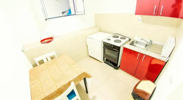 Appartamento con balcone e con vista sul lago Vila Oaza