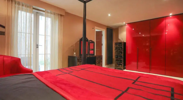 Lovely 2 Bed Flat in Warren Street, Забронировать Отель Отели Лондона с парковкой, рядом с Регентс Парк, Парковка