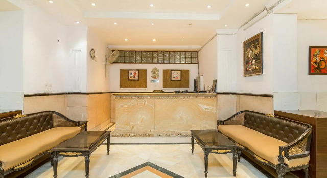 OYO 14245 Amitabh Guest house, Забронировать Гостевой дом Отели Нью-Дели с завтраком, Завтраки