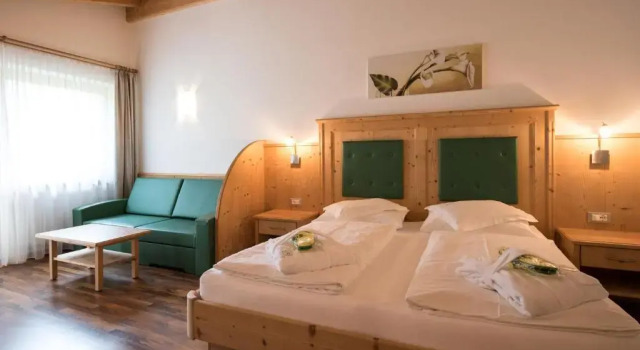 Garni Hotel Bel Vert, Забронировать Отель Сельва-ди-Валь-Гардена Кортина-д'Ампеццо