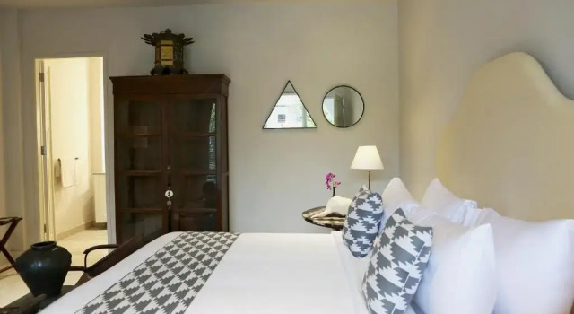 Room Sweet Room - Seminyak Center, walk to the Beach, Забронировать Отель Семиньяк Бадунг